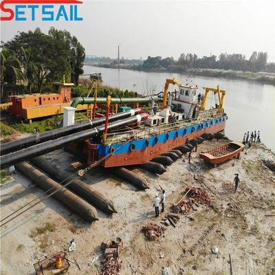 Поток воды 3000 кубических метров в час Гидравлический дизельный двигатель Подводный насос Песочный драгер